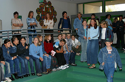 Schulbeginn 09.09.2002 Foto 01.jpg